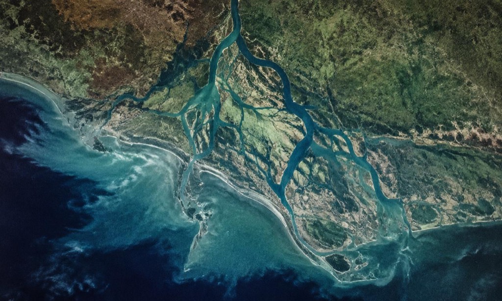 Satellite imagery visual generated with Melia